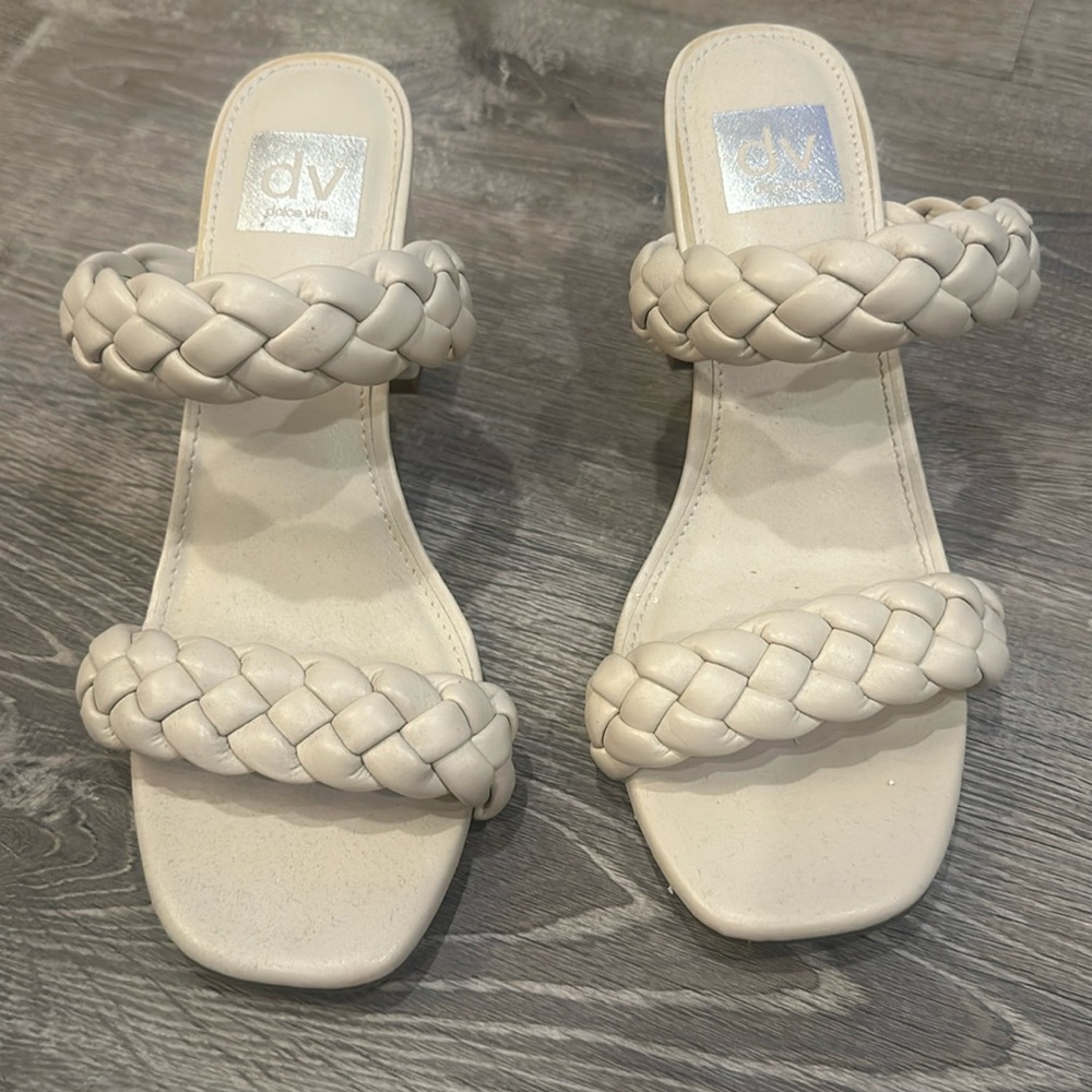 NWOT: Dolce Vita Tessa - Cream Briaded Heels - Size 8.5